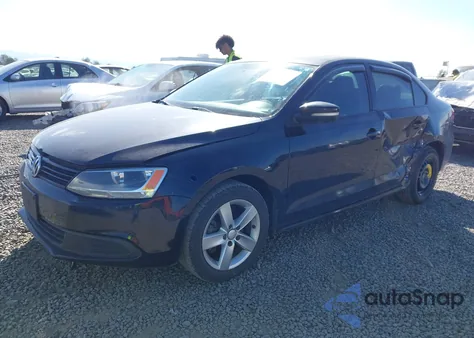 2011 Volkswagen Jetta 2.0L Tdi из США, поврежденный, VIN 3VWLL7AJ6BM092927